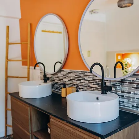 D'horus, Places De Parking Privées, 500m De La Casa vacanze *