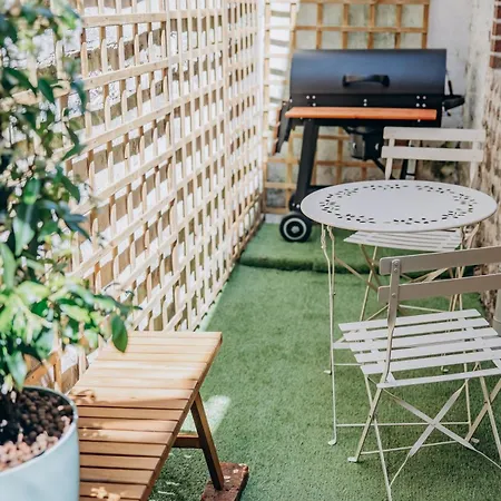 D'horus, Places De Parking Privees, 500m De La *