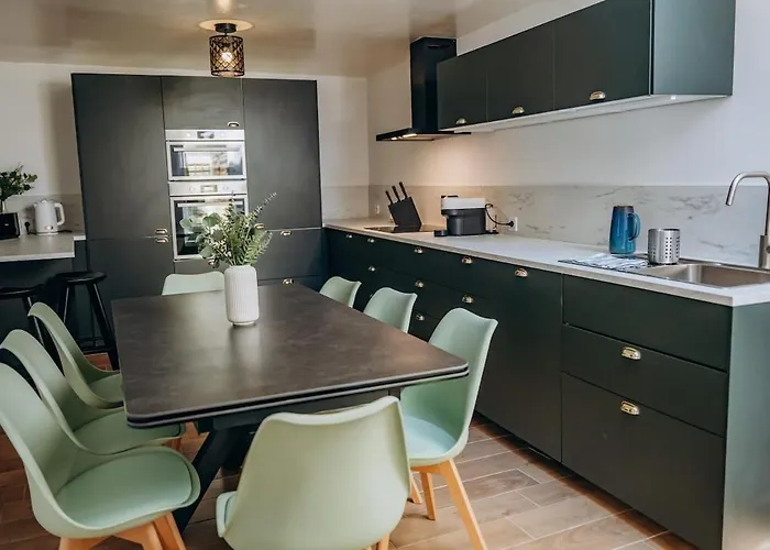 D'horus, Places De Parking Privées, 500m De La Étretat