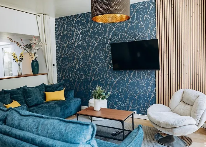 D'horus, Places De Parking Privées, 500m De La *